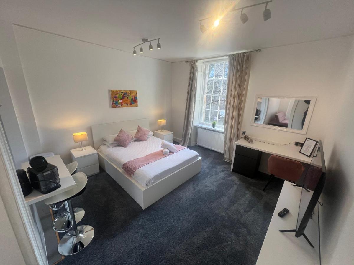 Sun Street Aparthotel Lancaster Extérieur photo