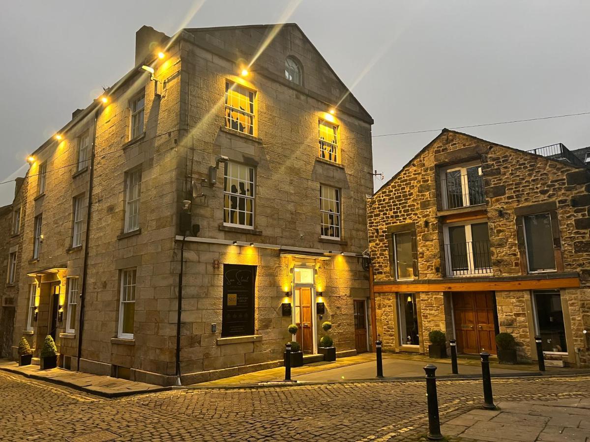 Sun Street Aparthotel Lancaster Extérieur photo