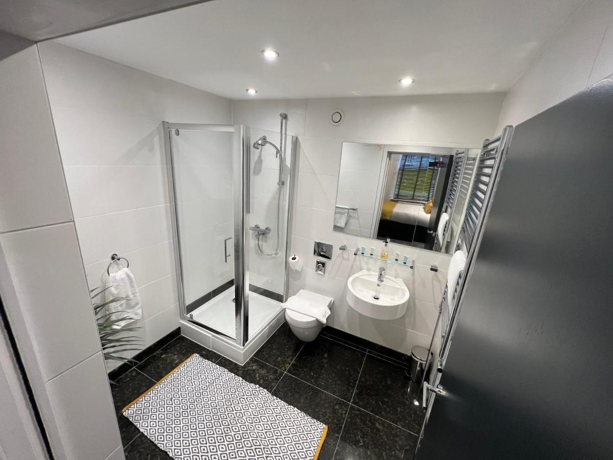 Sun Street Aparthotel Lancaster Extérieur photo