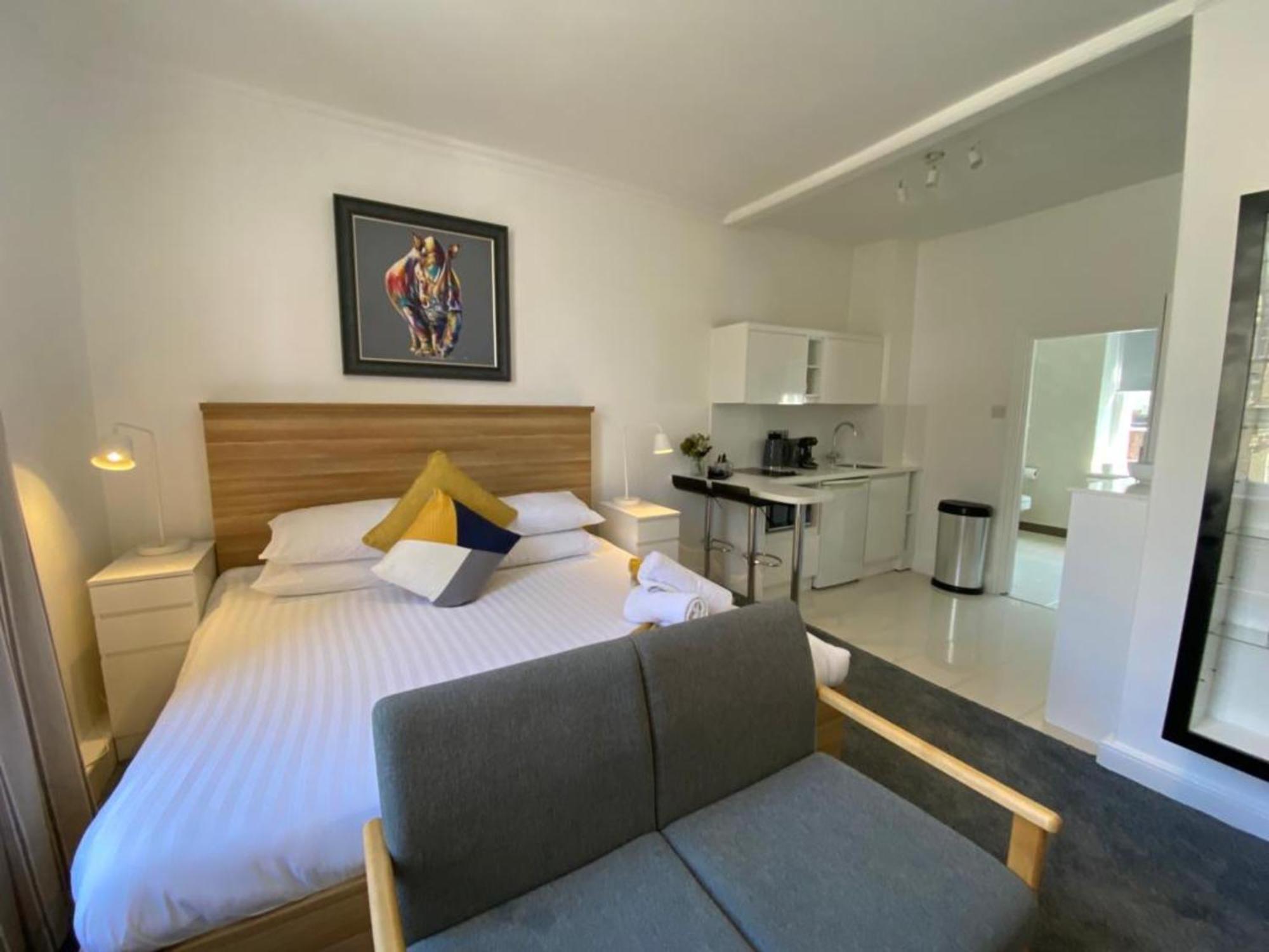 Sun Street Aparthotel Lancaster Extérieur photo